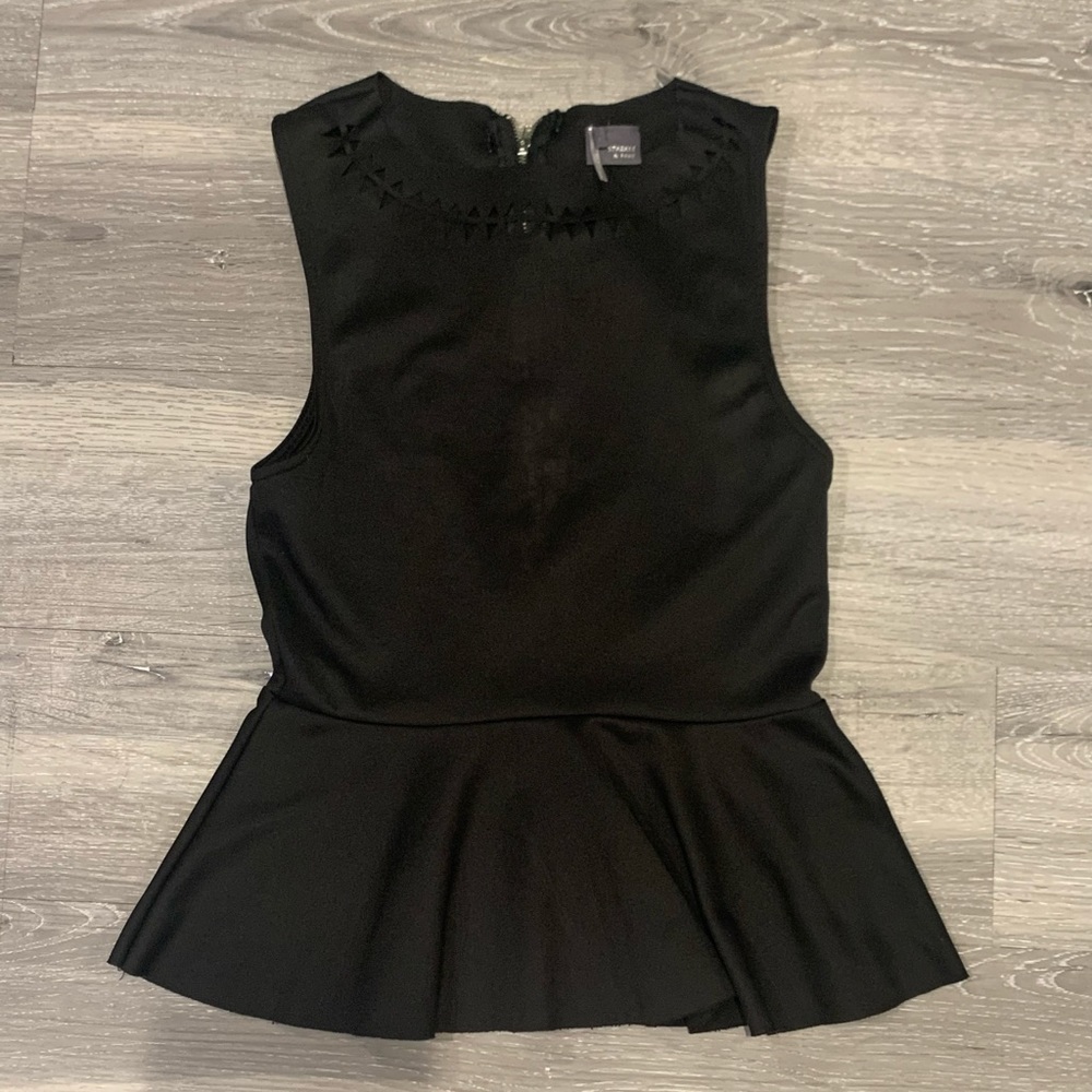 Sparkle and fade black flattering top